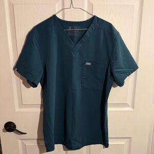 Figs Caribbean Blue Leon scrub top